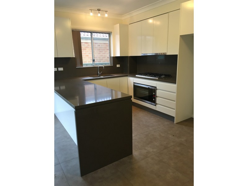 2B Laundess Avenue, Panania NSW 2213