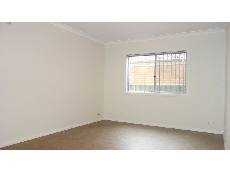 2B Laundess Avenue, Panania NSW 2213