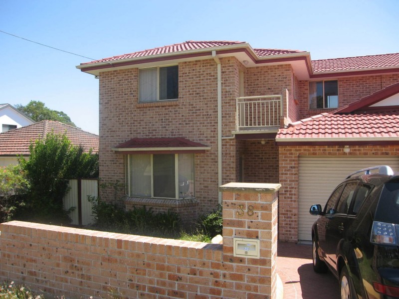 2/36-38 Springfield Street, Padstow NSW 2211