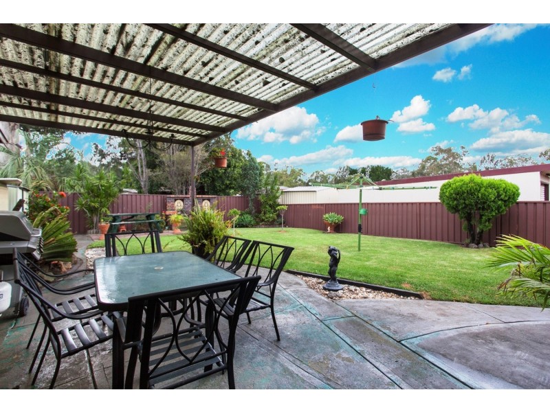 8 Warlencourt Avenue, Milperra NSW 2214