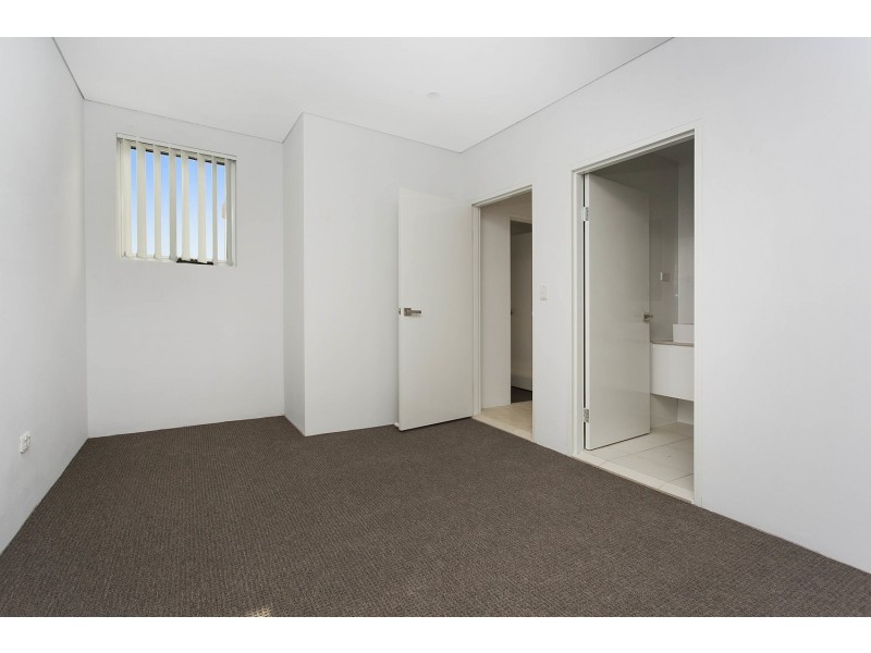 21/13-17 Peake Parade, Peakhurst NSW 2210