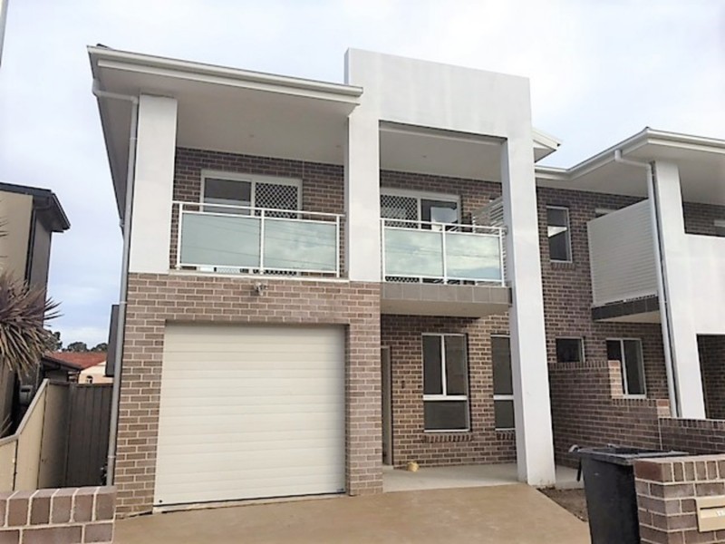 11 Atkinson Avenue, Padstow NSW 2211