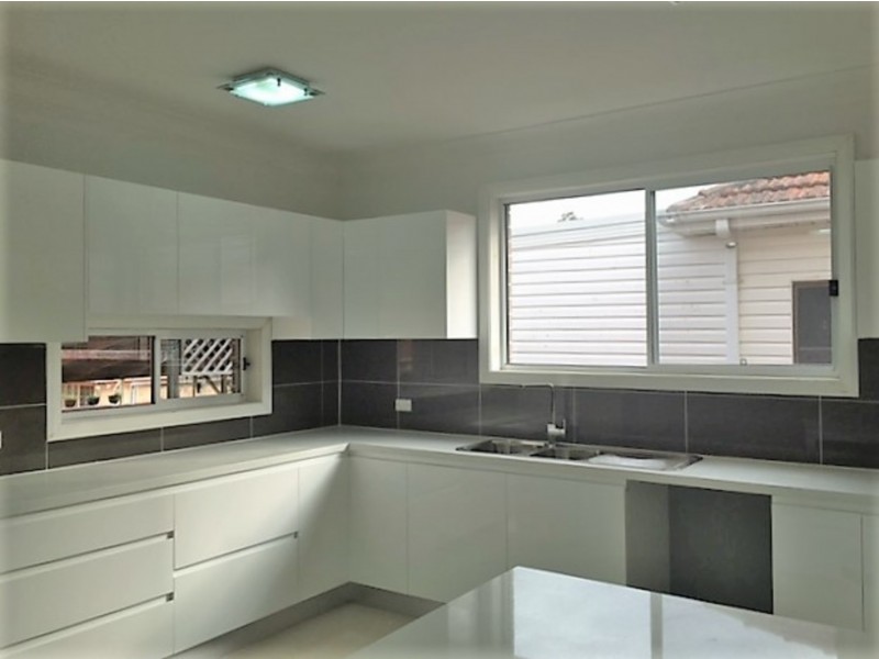 11A  Atkinson Avenue, Padstow NSW 2211