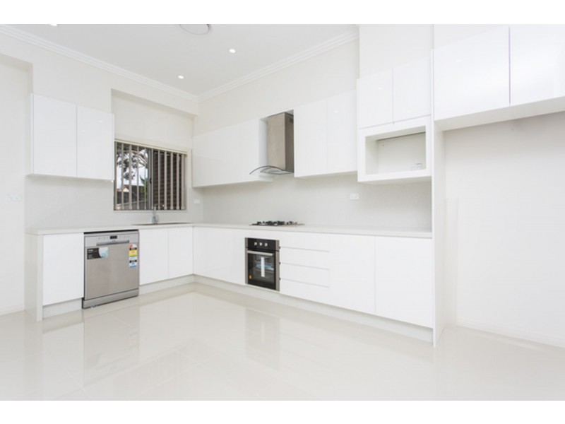 1A Hodgkinson Crescent, Panania NSW 2213