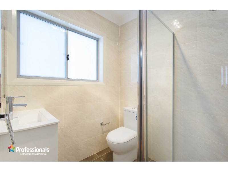 132 Marco Avenue, Panania NSW 2213