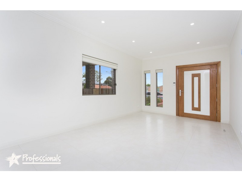 1a Laundess Avenue, Panania NSW 2213