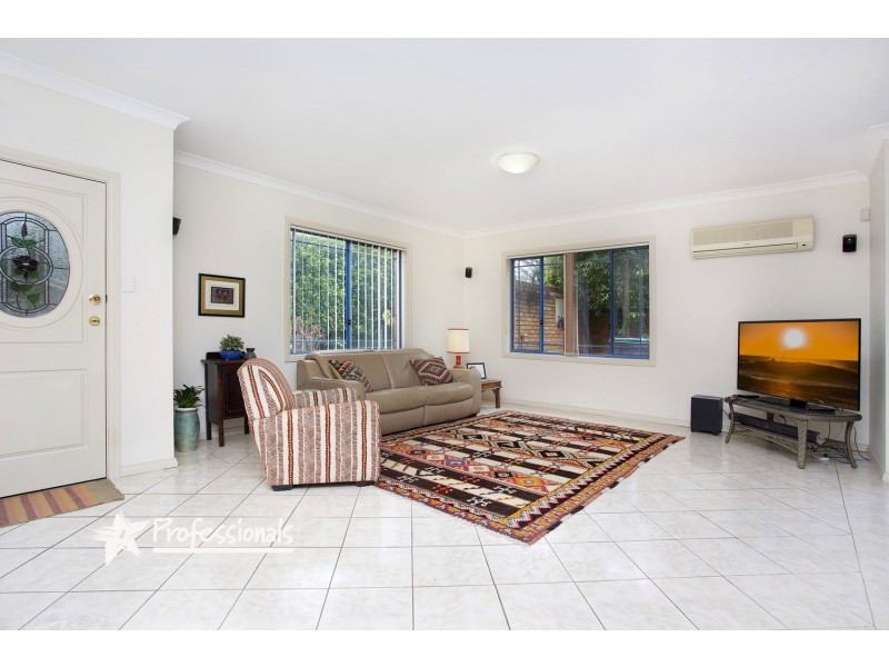 1/108 Victoria Street, Revesby NSW 2212