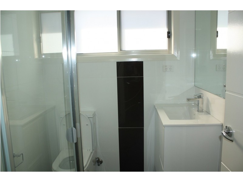 595B Henry Lawson Drive, East Hills NSW 2213