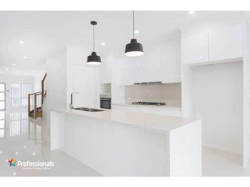 4 Laundess Avenue, Panania NSW 2213