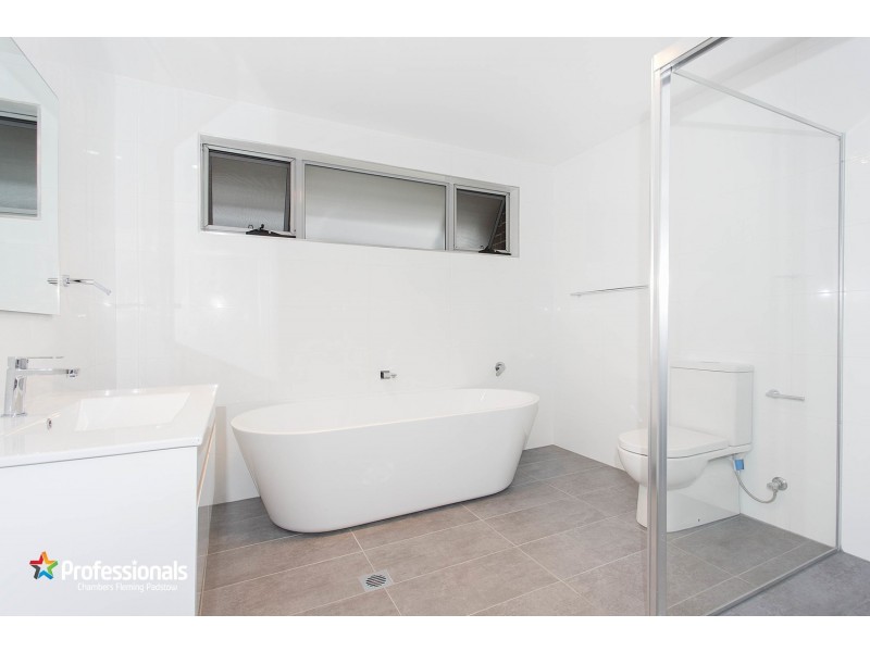 4 Laundess Avenue, Panania NSW 2213