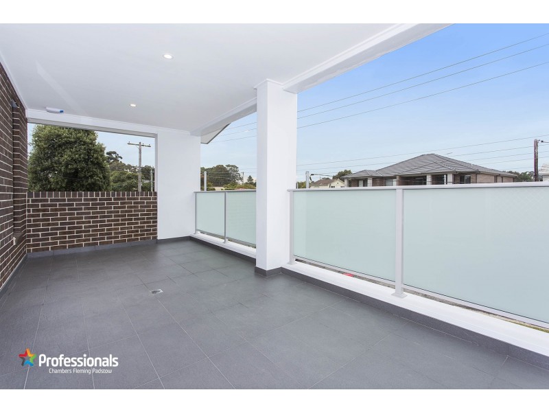 4 Laundess Avenue, Panania NSW 2213