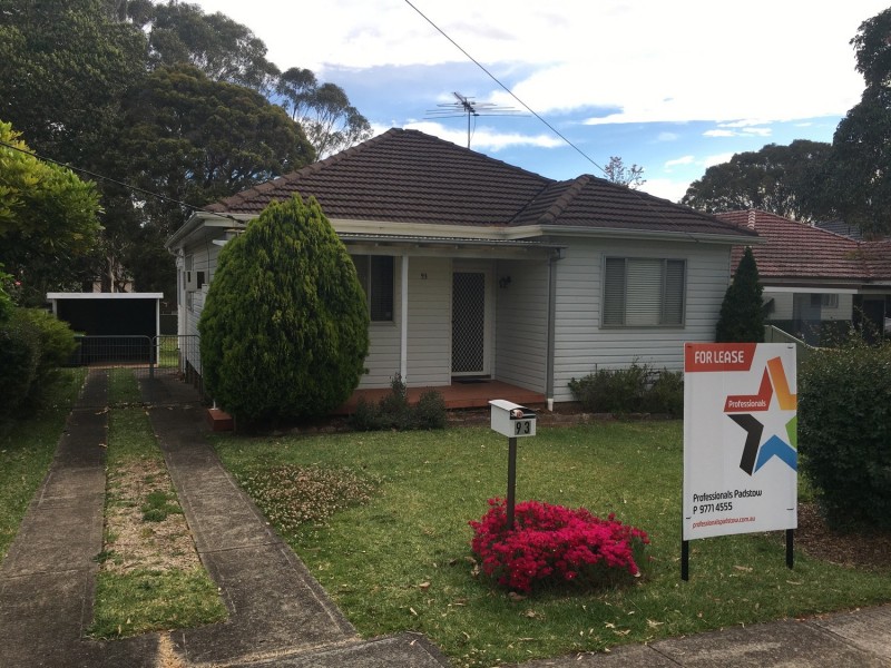 93 Tompson Road, Panania NSW 2213