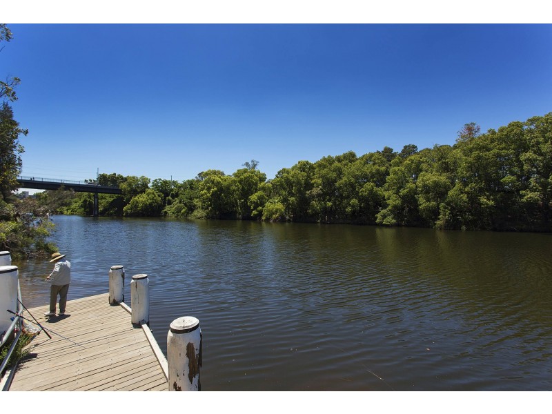 24/7-9 Atkinson Street, Liverpool NSW 2170