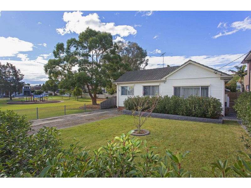99 Clifford Street, Panania NSW 2213