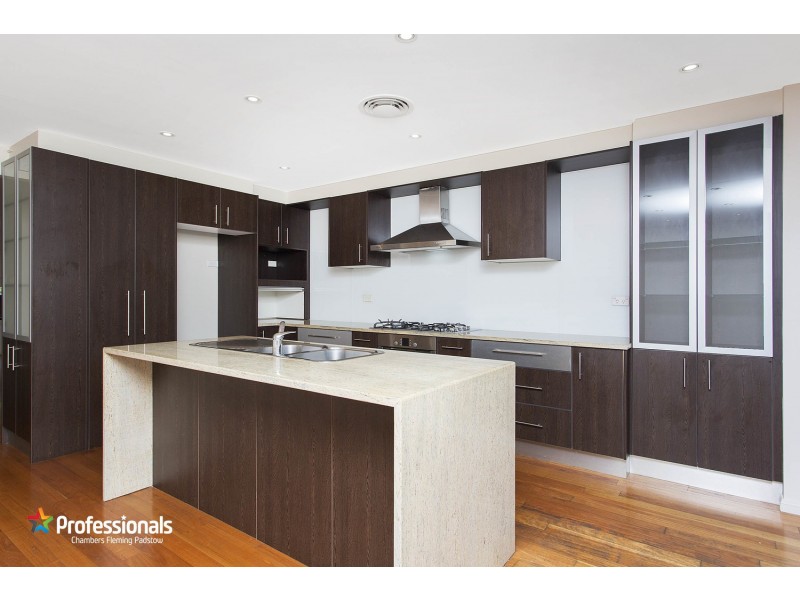 3a Fox Crescent, Padstow NSW 2211