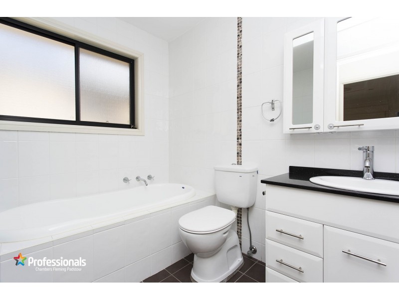 3a Fox Crescent, Padstow NSW 2211