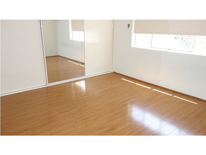 5/42 Sir Joseph Banks Street, Bankstown NSW 2200