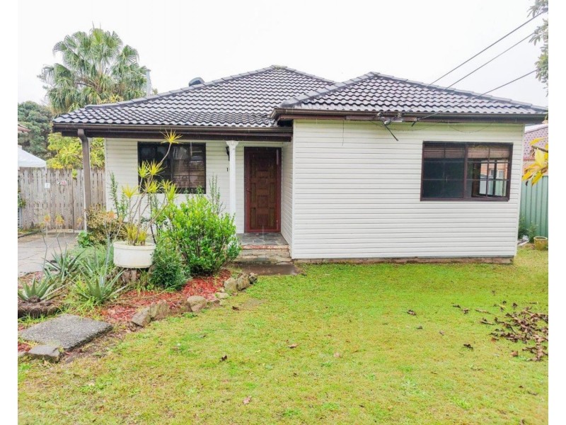 10 Parmal Avenue, Padstow NSW 2211