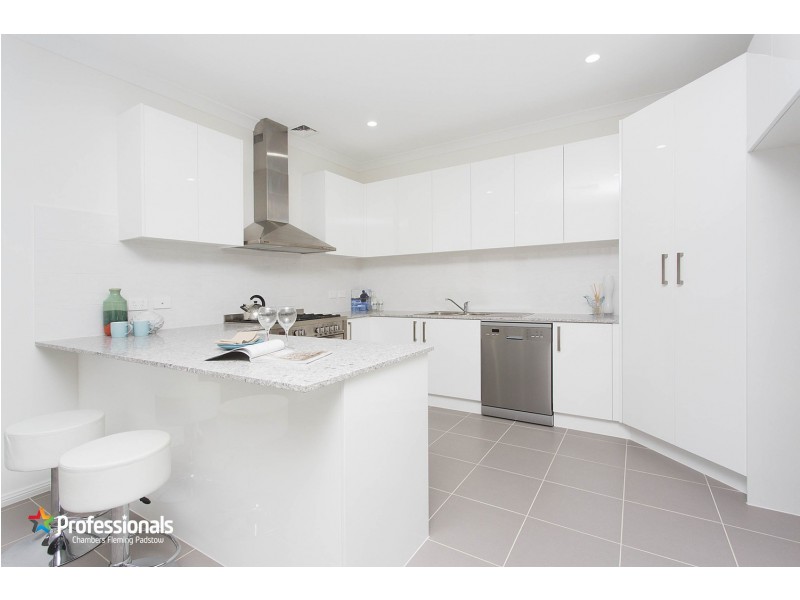 77A Victor Avenue, Picnic Point NSW 2213