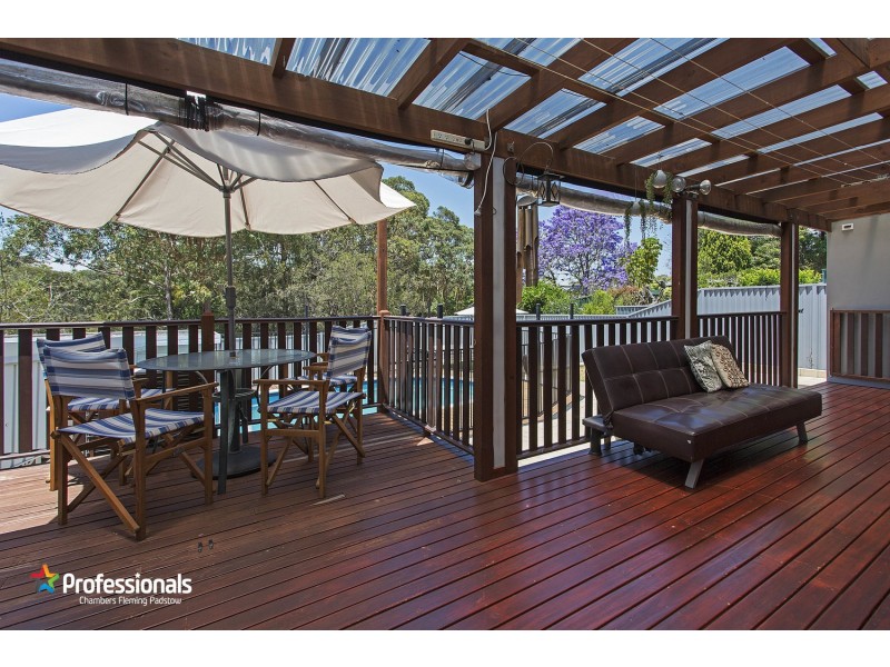 92 Thomas Street, Picnic Point NSW 2213