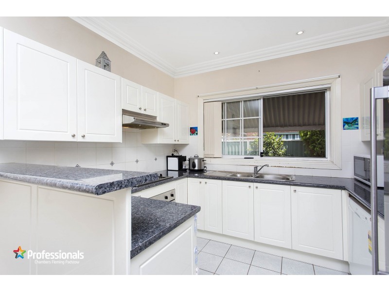 2/68 Iberia Street, Padstow NSW 2211