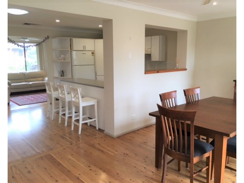 5 Warlencourt Avenue, Milperra NSW 2214