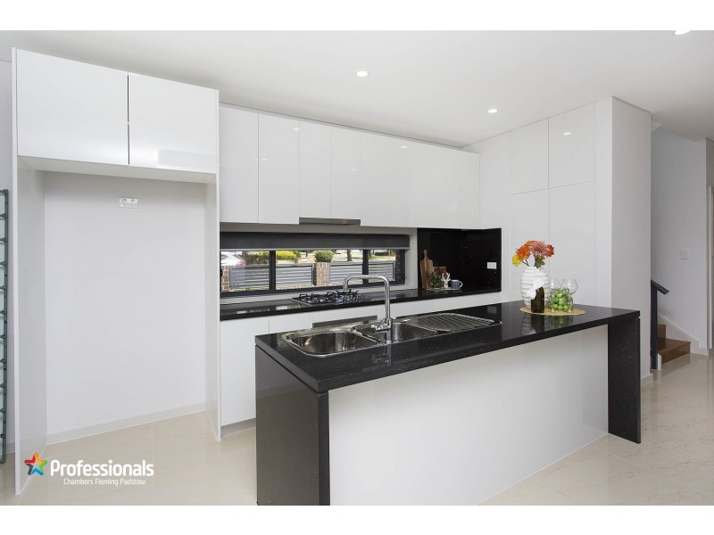 61 Clifford Street, Panania NSW 2213