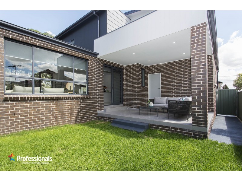 61 Clifford Street, Panania NSW 2213