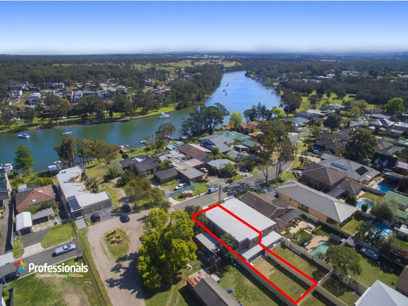 30A Burbank Avenue, East Hills NSW 2213