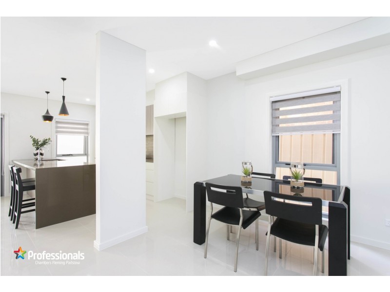 30A Burbank Avenue, East Hills NSW 2213