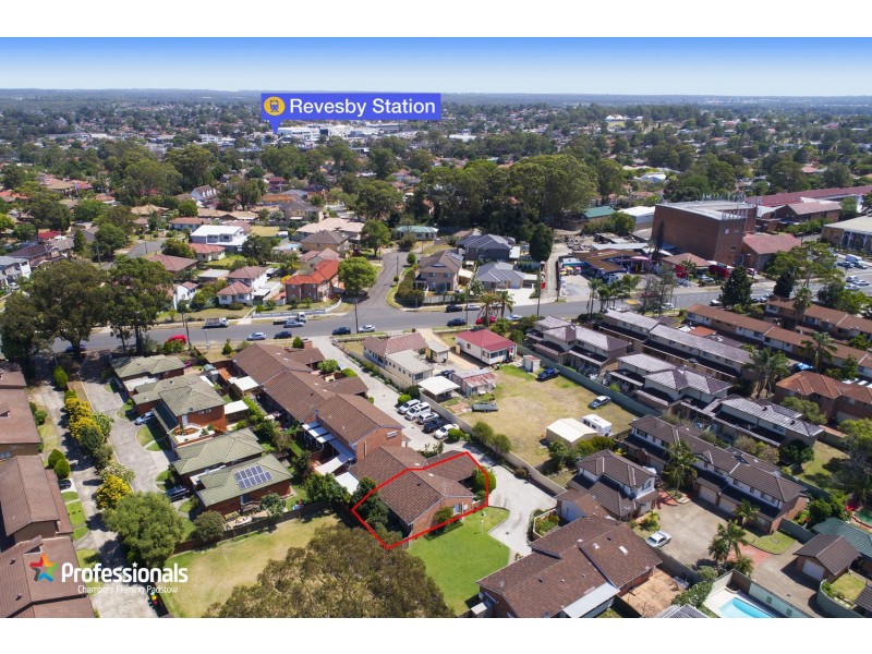 8/13 Doyle Road, Revesby NSW 2212