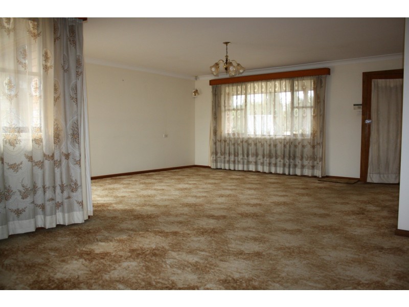 98 Queen Street, Revesby NSW 2212