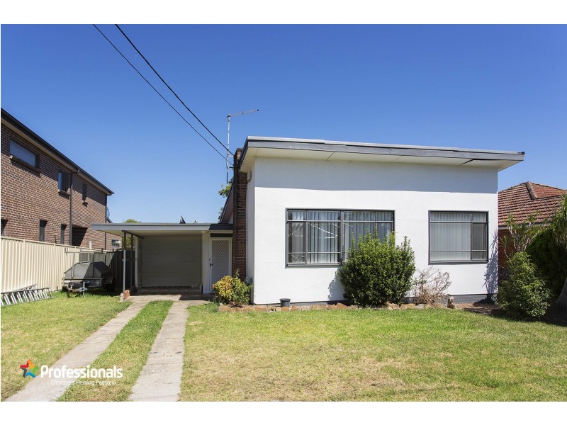 10 Kiama Street, Padstow NSW 2211