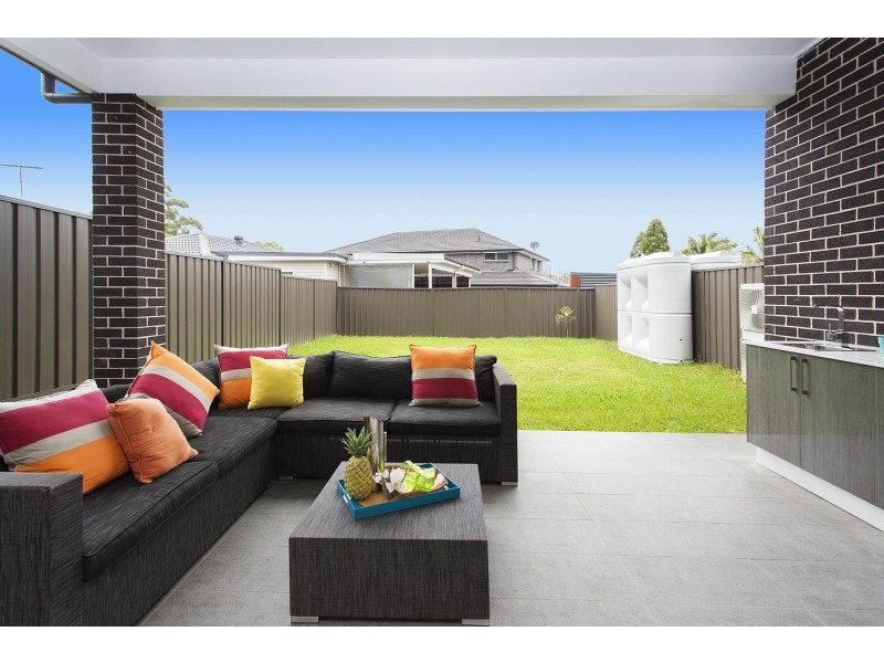 13A Mae Crescent, Panania NSW 2213