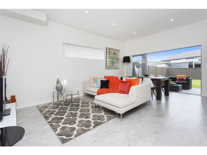 13A Mae Crescent, Panania NSW 2213