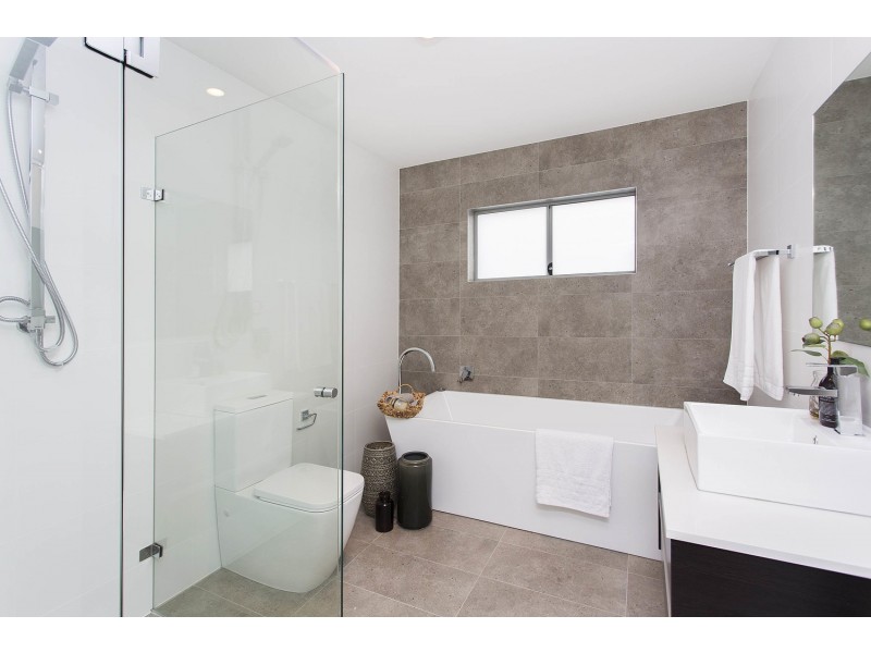 13A Mae Crescent, Panania NSW 2213