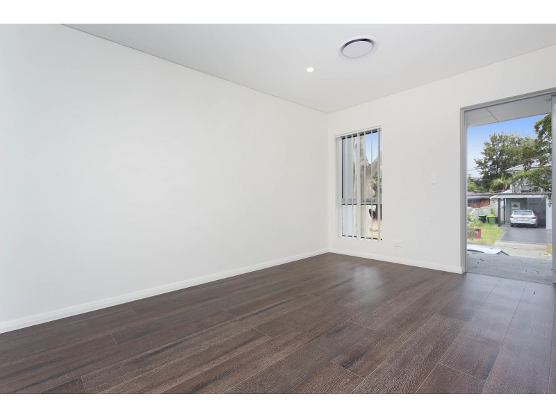 13A Mae Crescent, Panania NSW 2213