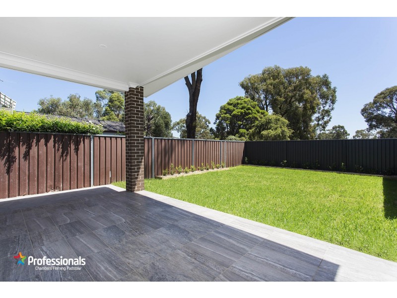 9 Alliance Avenue, Revesby NSW 2212