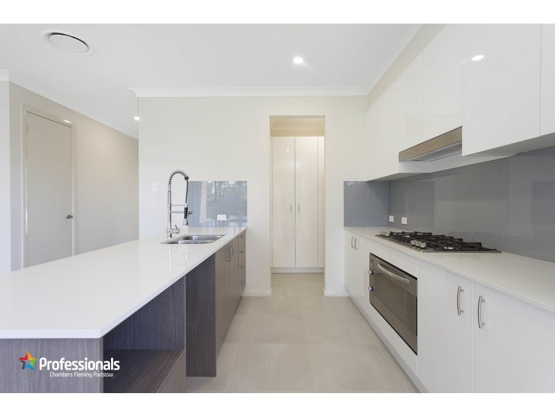 9 Alliance Avenue, Revesby NSW 2212