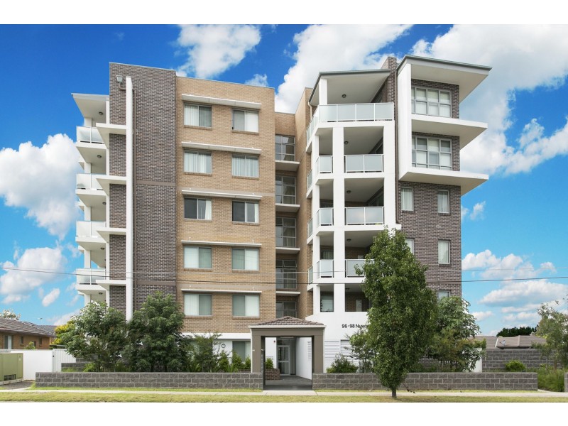 6/96-98 Nuwarra Road, Moorebank NSW 2170