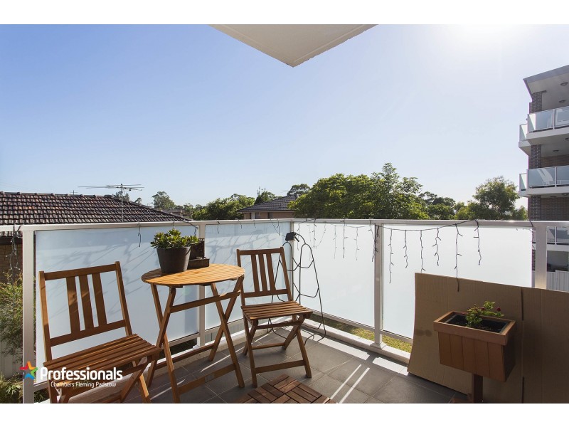 6/96-98 Nuwarra Road, Moorebank NSW 2170