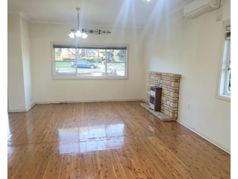 6 Wilberforce Road, Revesby NSW 2212