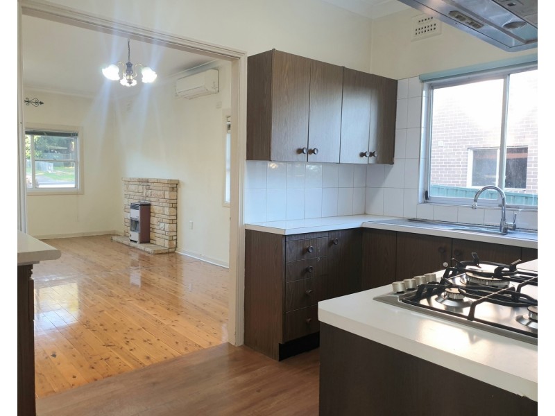 6 Wilberforce Road, Revesby NSW 2212