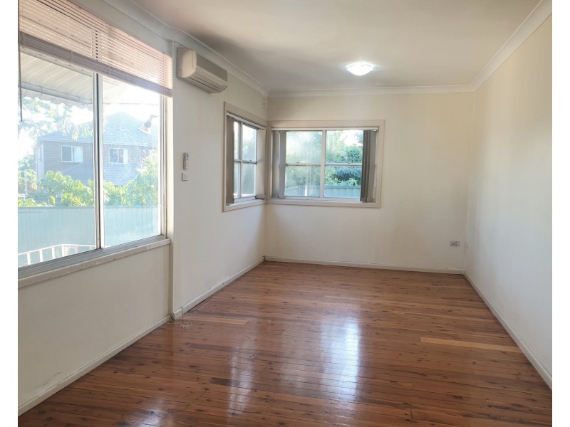 6 Wilberforce Road, Revesby NSW 2212