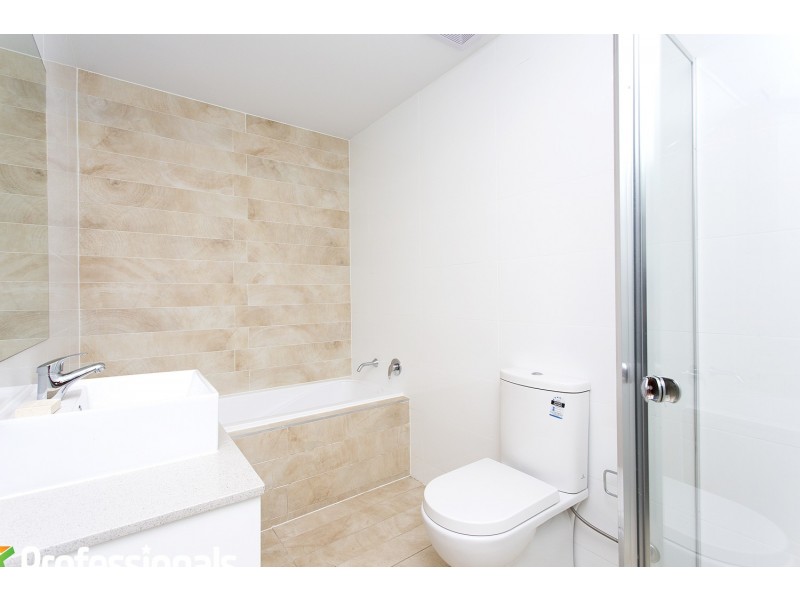 1/13 Peake Parade, Peakhurst NSW 2210