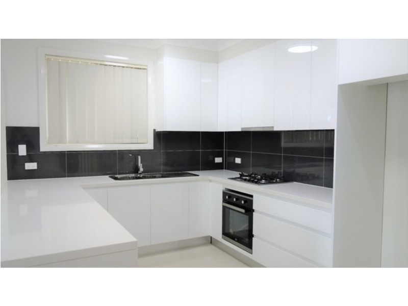 10 Mcgirr Street, Padstow NSW 2211