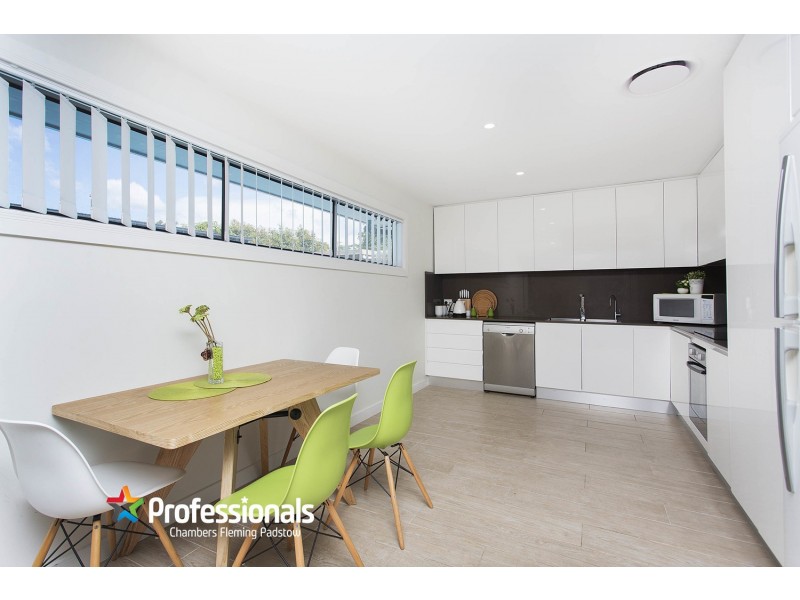 21 Seidel Avenue, Picnic Point NSW 2213