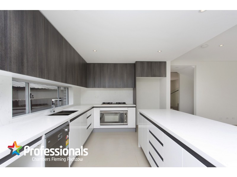 10 Hendy Avenue, Panania NSW 2213