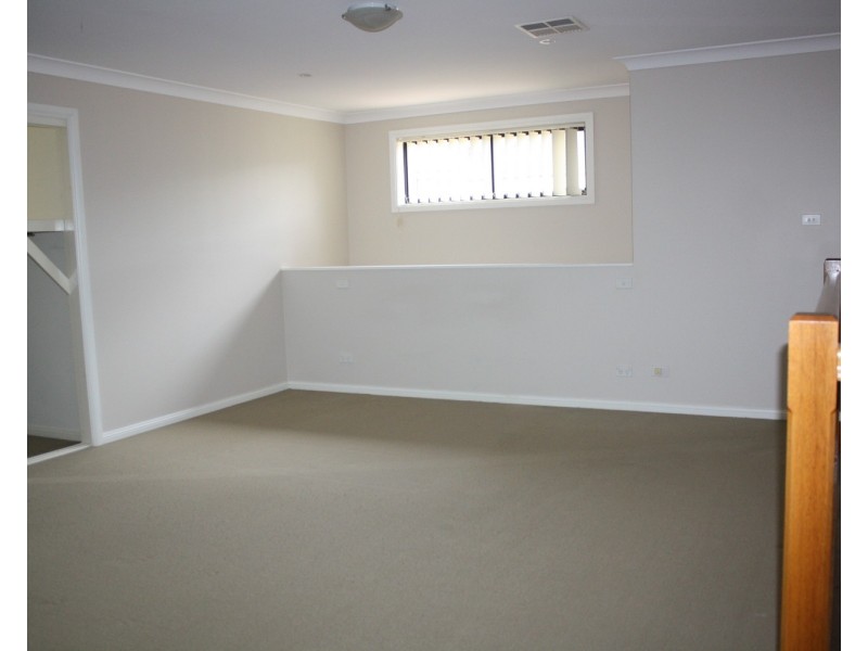 8/17 Henry Kendall Avenue, Padstow Heights NSW 2211