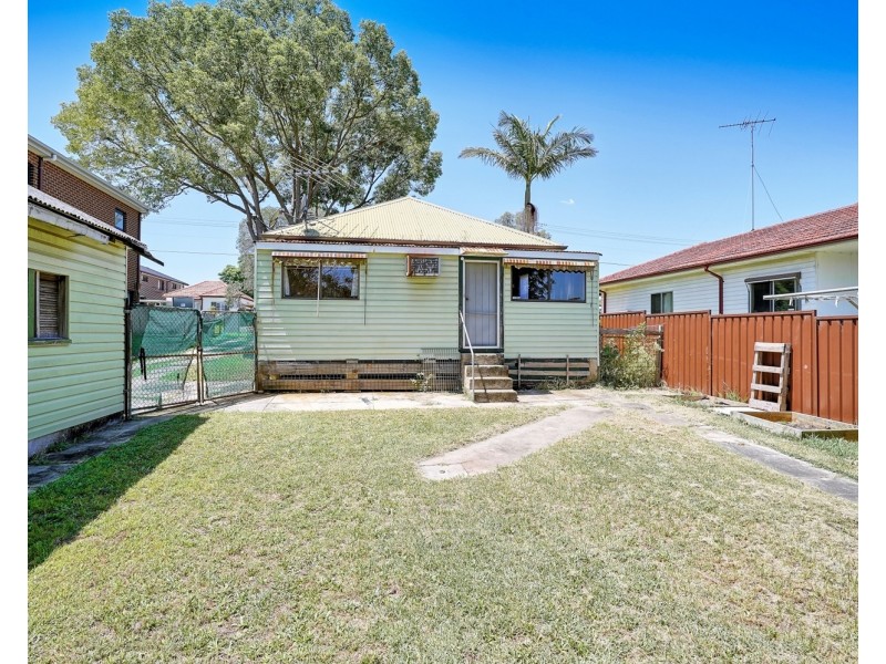 12 Virginius Street, Padstow NSW 2211